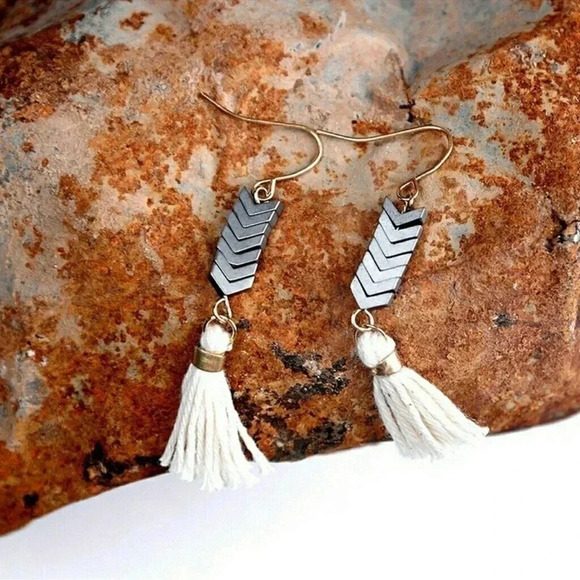 Chevron Tassel Earrings Boho Stone Hematite - Picture 1 of 8
